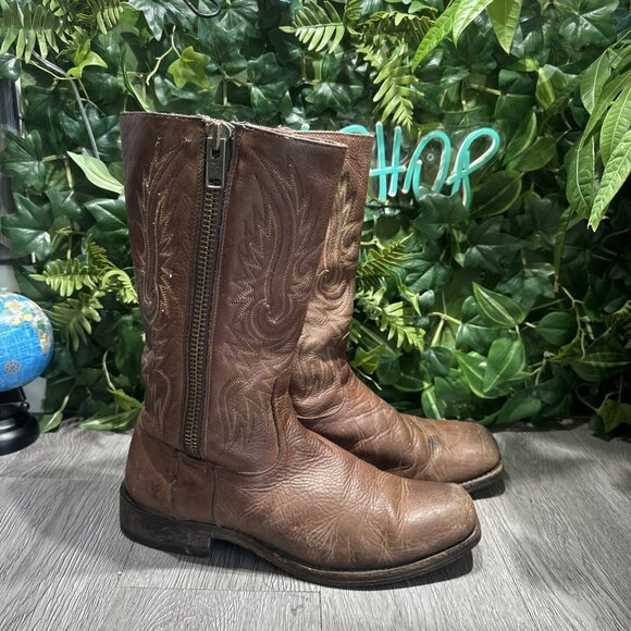 Frye Heath Outside Zip Brown DistressedLeather Boot Men Size 10 D Angel Wings